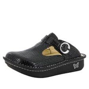Alegria Women's Black Burnish Snake Leather Slip-On Casual Clogs Size 9